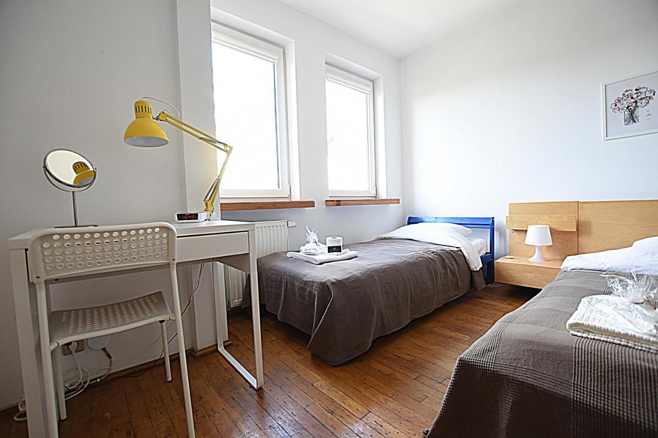 Mhost Bronowice Kwatera prywatna *